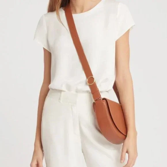 Cuyana Tan Crossbody Bag - Picture 5 of 14